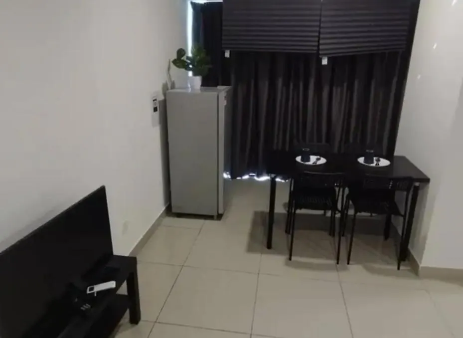 Entire Unit Pacific Tower Wifi-Parking-Pool By Comfyasia Petaling Jaya Apartment