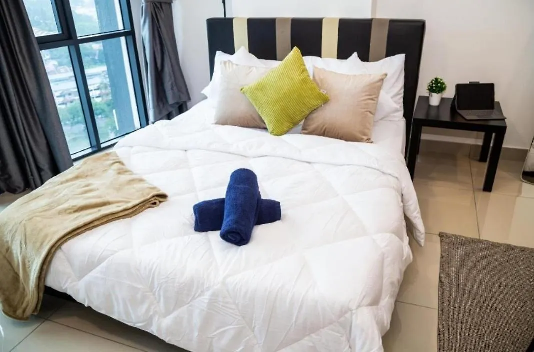 Entire Unit Pacific Tower Wifi-Parking-Pool By Comfyasia Petaling Jaya Apartment